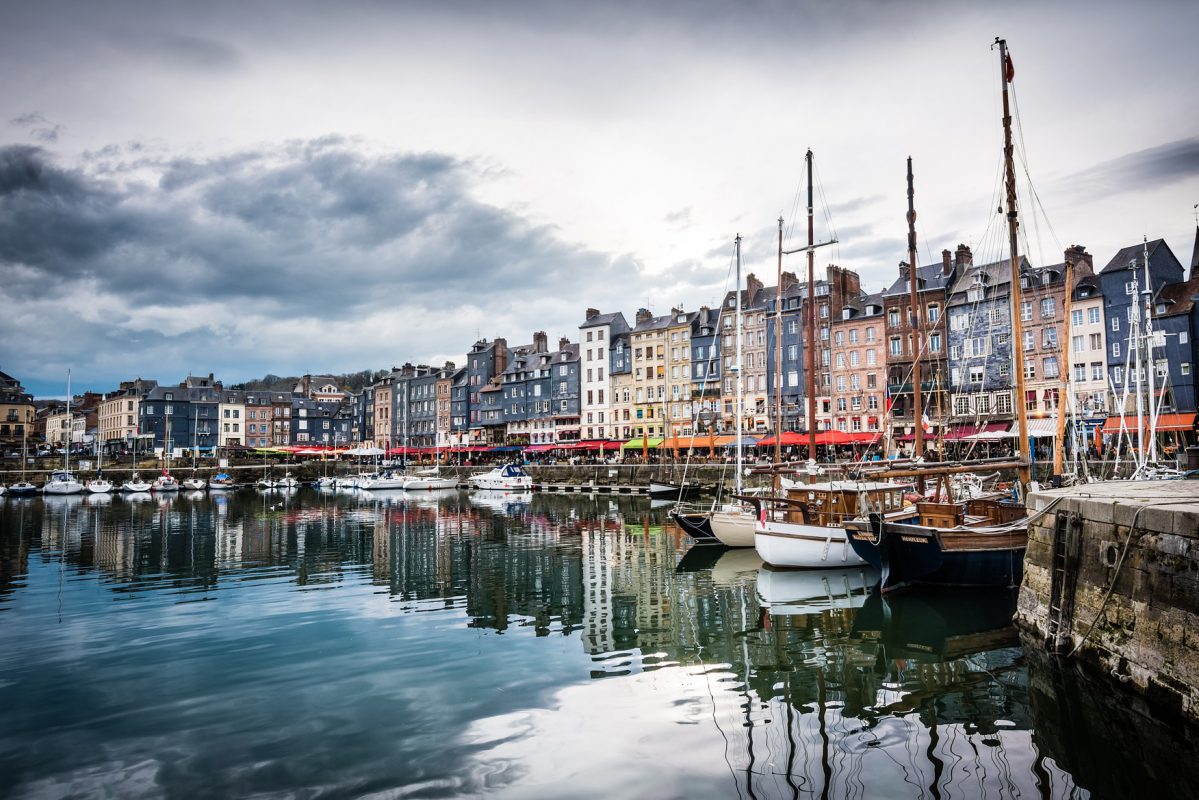 La côte fleurie: Deauville , Honfleur, Beuvron-en-auge